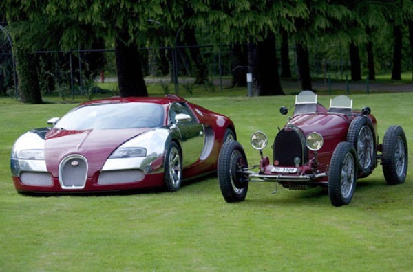 Mỗi chiếc Veyron được chia làm ba phần rõ rệt, được ghép với nhau bởi 14 chiếc bu-lông làm bằng titan, mỗi chiếc trị giá 100 USD. Khi đã tháo rời, những chiếc bu-lông này không còn khả năng lắp ráp lại nữa.
